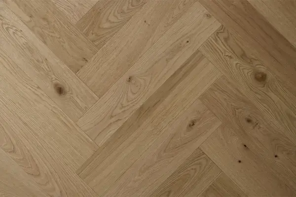 Classic Natural Oak Herringbone